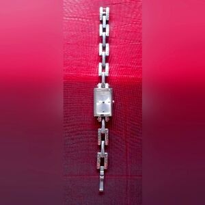 Guess stainless steel wrist watch